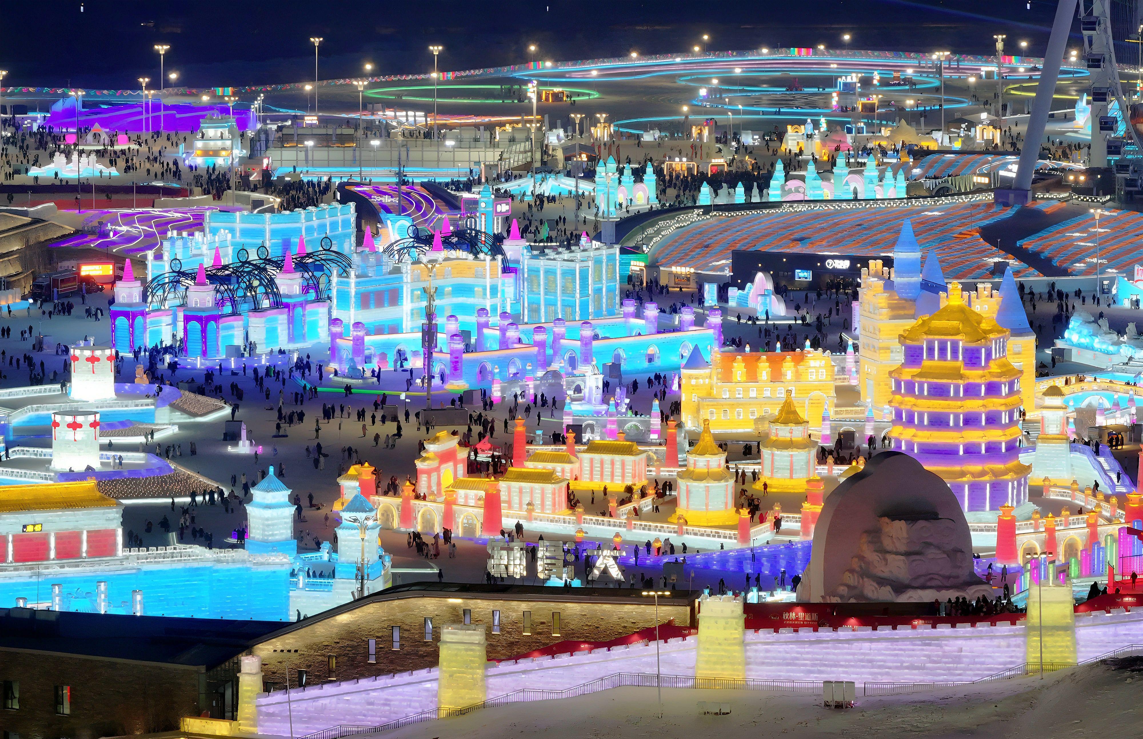 开云体育官网-“冰雪经济”破万亿，下一个“尔滨”在哪里？丨城市论