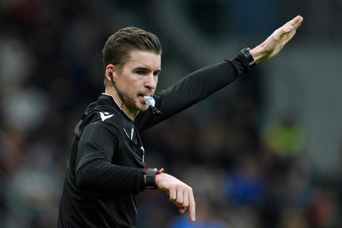 开云体育下载-官方：法国裁判勒泰西耶将执法欧冠巴萨vs纽卡