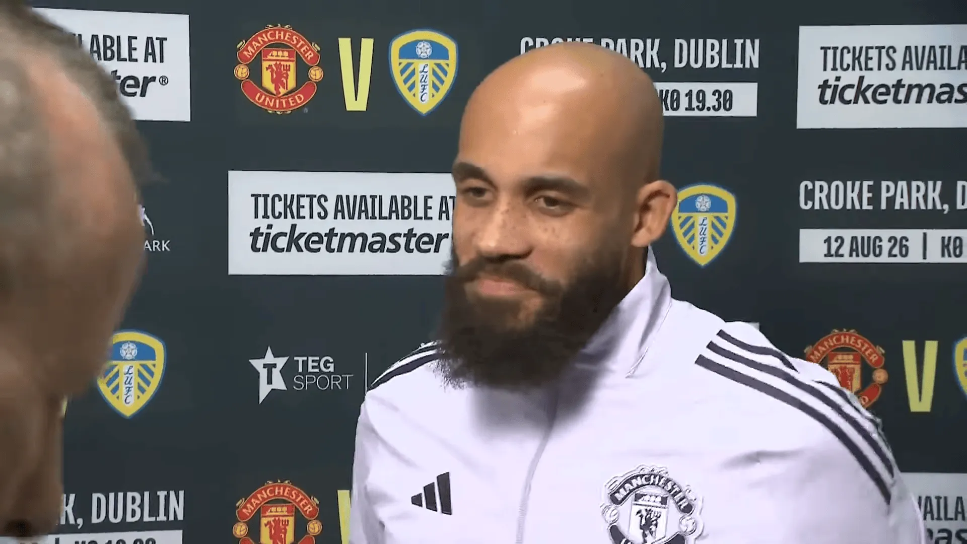 开云体育下载-姆伯莫：开心见到马奎尔续约，和他当队友的感觉很好